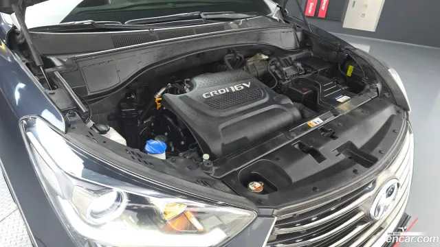 Hyundai Grand Santa Fe (Maxcruz)