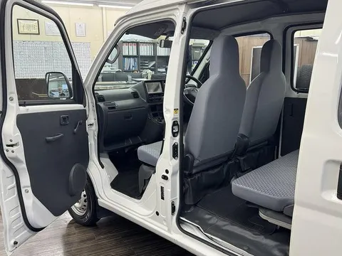 Toyota Pixis Van