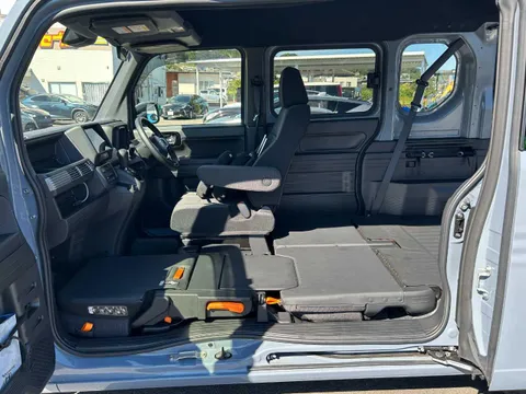 Honda N-VAN Plus Style