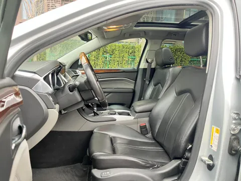 Cadillac SRX