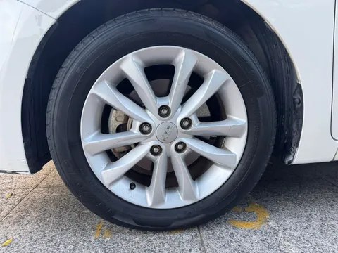 Kia Cerato (K3)