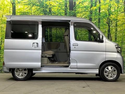 Daihatsu Atrai Wagon