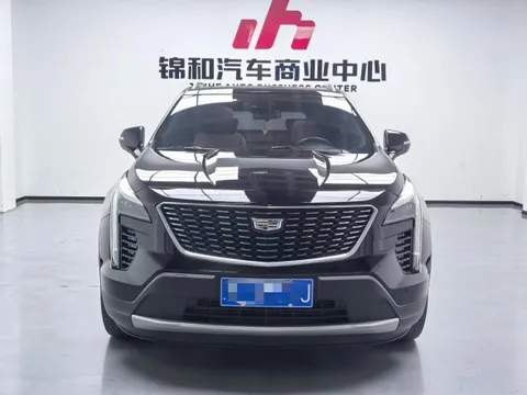 Cadillac XT4