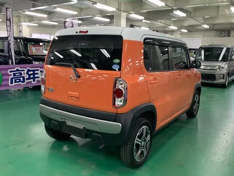 Mazda Flair Crossover