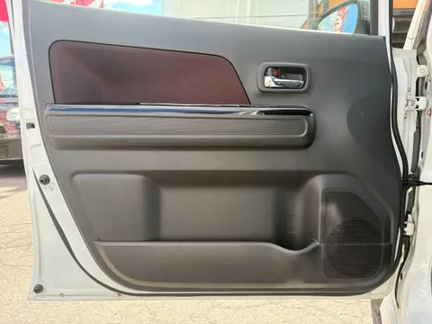 Suzuki Wagon R Stingray