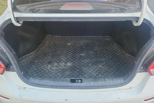 Kia Pegas