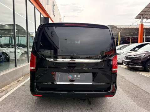 Mercedes-Benz V-Class