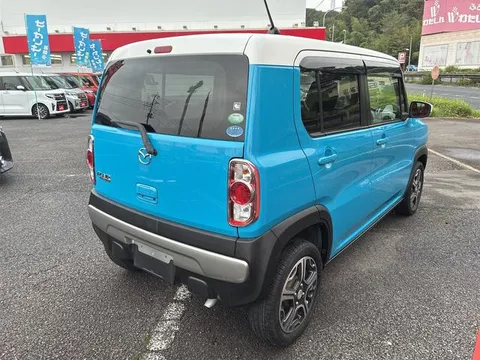 Mazda Flair Crossover