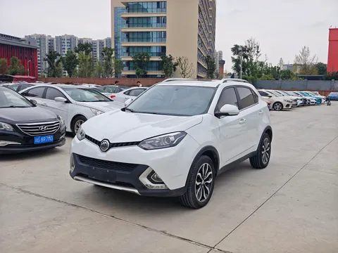 MG GS