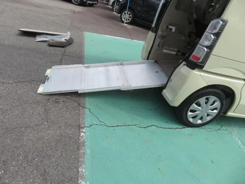 Honda N-BOX Plus