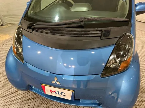 Mitsubishi I