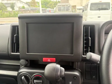 Nissan Clipper Van