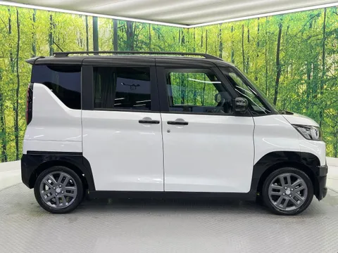 Mitsubishi Delica Mini