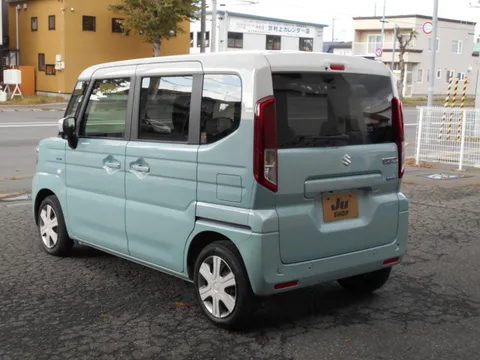 Suzuki Spacia