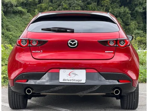 Mazda MAZDA3 Fastback