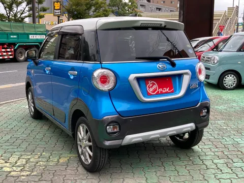 Daihatsu Cast