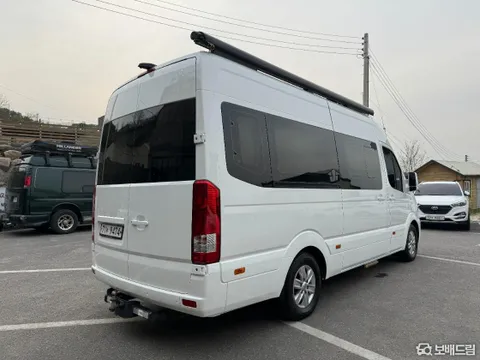 Hyundai H350 (Solati)