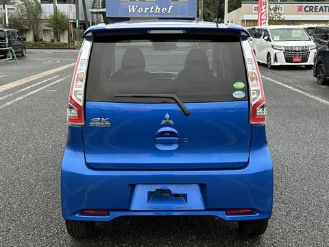 Mitsubishi eK Custom