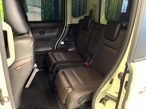 Suzuki Spacia Custom