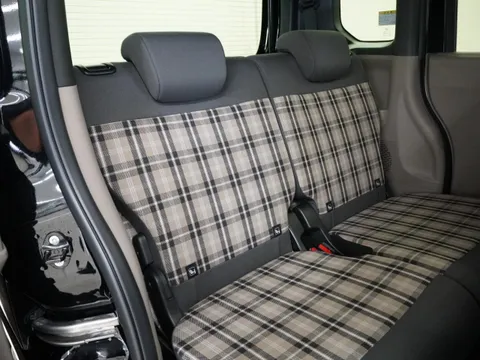 Honda N-BOX Joy