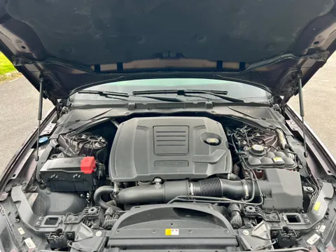 Jaguar XFL