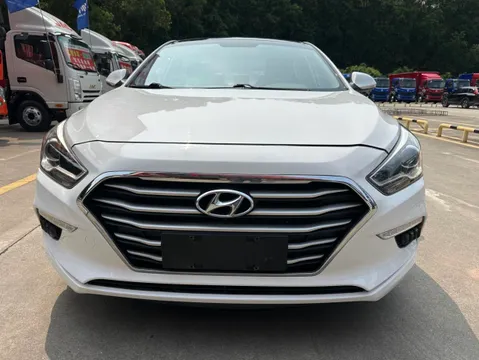Hyundai Mistra