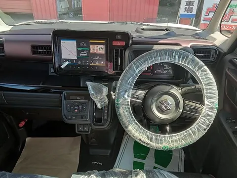 Suzuki Spacia Custom