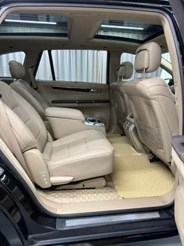 Mercedes-Benz R-Class