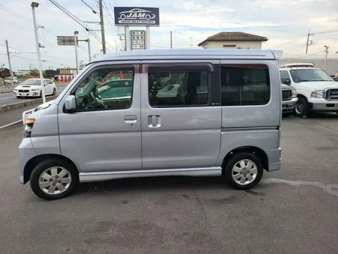 Daihatsu Atrai Wagon