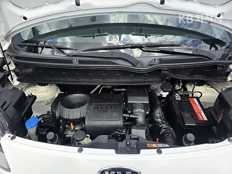 Kia Deluxe