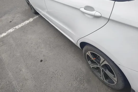 Chery Arrizo 5