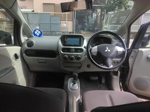 Mitsubishi I