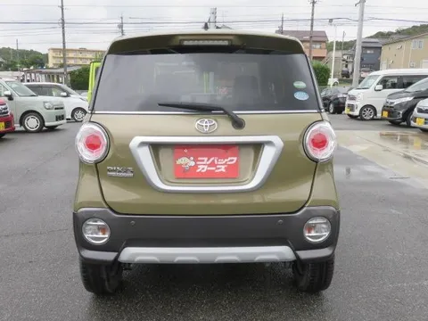 Toyota Pixis Joy