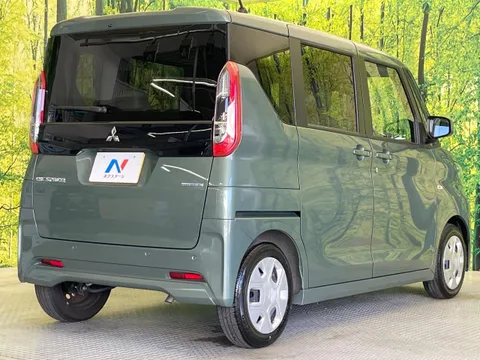 Mitsubishi eK Space