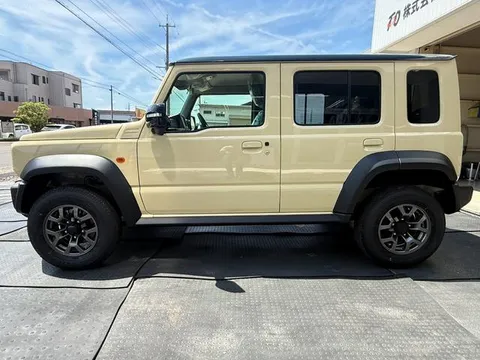 Suzuki Jimny Nomade