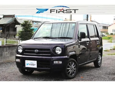 Daihatsu Naked