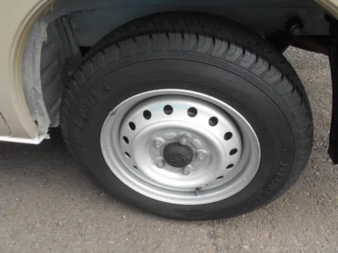 Toyota TownAce Van