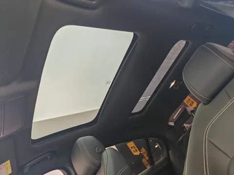 Jaguar XEL
