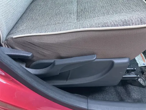 Daihatsu Mira Tocot