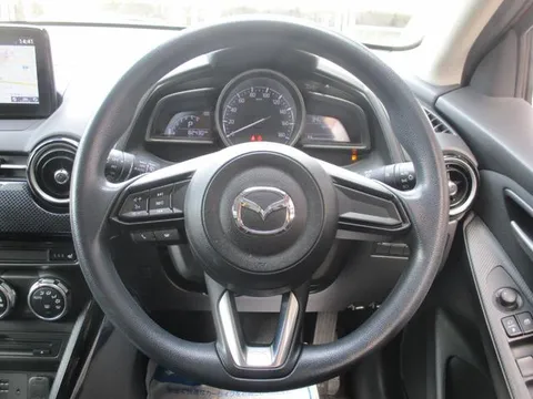 Mazda Mazda2 (Demio)