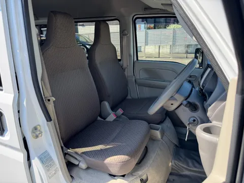 Nissan Clipper