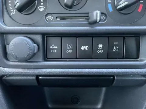 Suzuki Carry