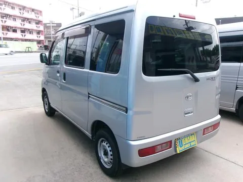 Daihatsu Hijet Cargo
