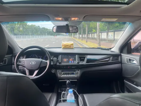 Hyundai Mistra