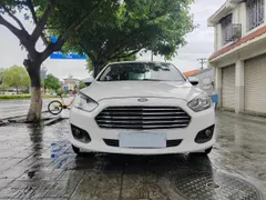 Ford Escort