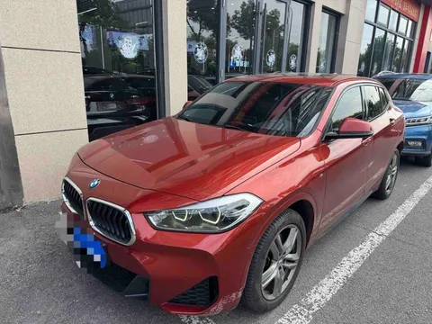BMW X2