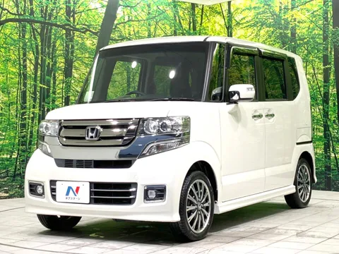 Honda N-BOX Custom