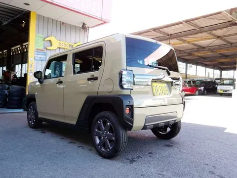 Daihatsu Taft