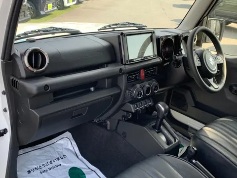 Suzuki Jimny Nomade
