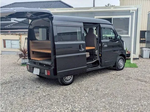 Nissan Clipper